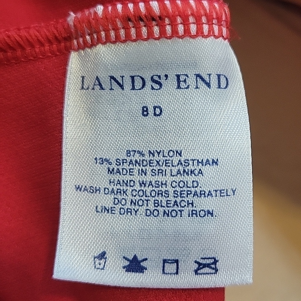 LAND'S END red bathing suit top.  Criss cross in back.  Size 8. - Picture 5 of 5
